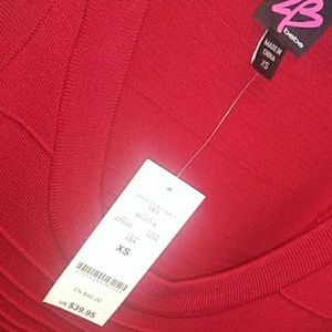 2b bebe xs brand new red dress with tags